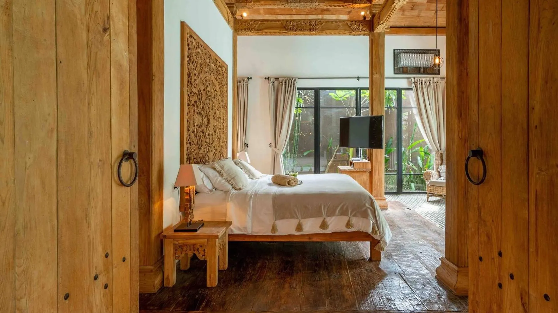 Tropical Escape In Canggu By Triang Villas 0*,  Indonesien